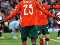 欧联今夜走向成谜；罗马调整名单；赛场秩序良好；训练强度明显提升 -多米体育