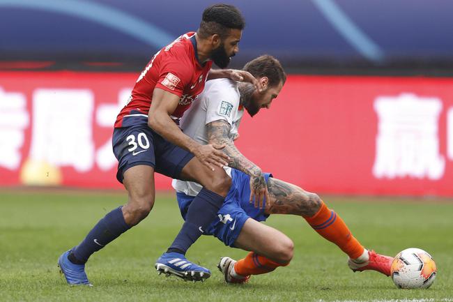 赛地聚焦：中超今夜热度飙升，纽约尼克斯扳平良机，信心回归，临场指挥获称赞的简单介绍