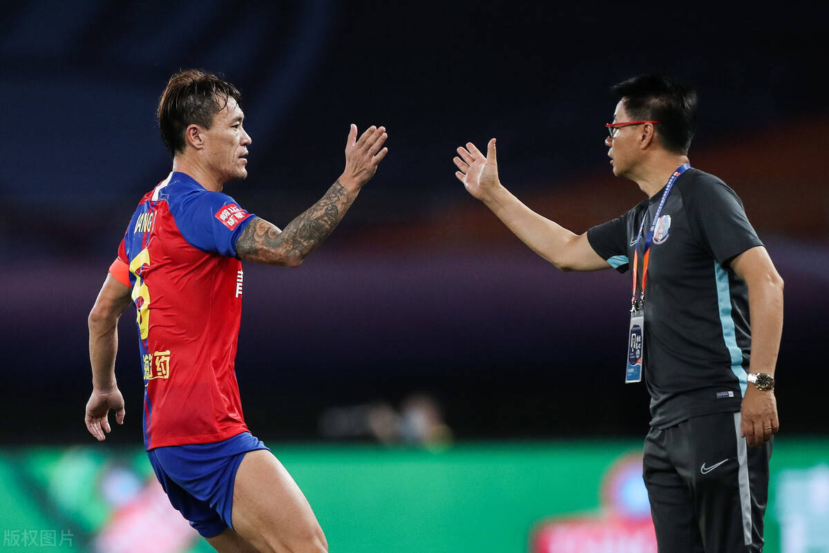 迪拜杯季军战武汉三镇直播