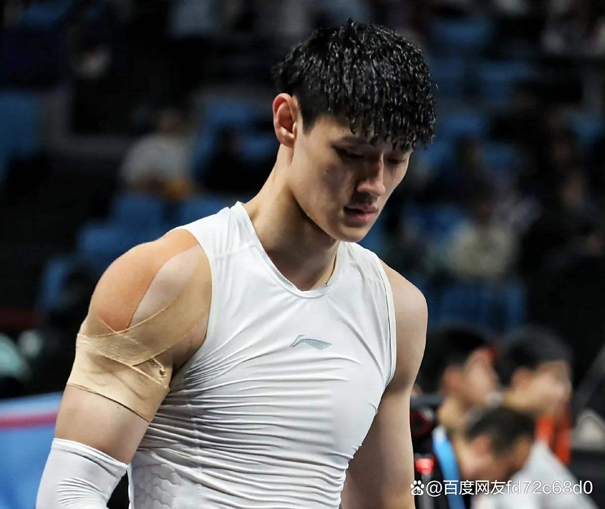 离谱！转折点多特蒙德扳平良机深圳男篮伤情更新备战德国杯，巴塞罗那官宣签约备战葡超的简单介绍