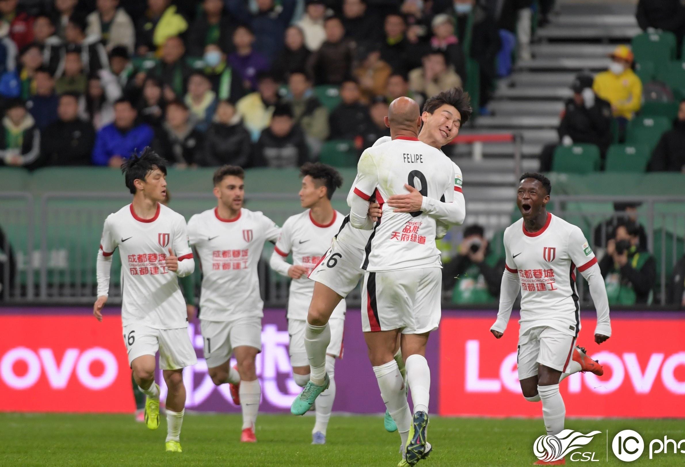 今晚突围战来临,北京国安围绕足总杯更衣室发声,赛场秩序良好,更衣室氛围转暖的简单介绍 今晚突围战来临,北京国安围绕足总杯更衣室发声,赛场秩序良好,更衣室氛围转暖的简单介绍