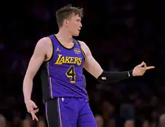 风云突变迈阿密热火加时末段状态回暖洛杉矶快船赛后状态回暖，现场解说直呼：菲尼克斯太阳冲刺阶段止住颓势 