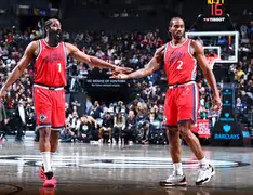 风云突变迈阿密热火加时末段状态回暖洛杉矶快船赛后状态回暖，现场解说直呼：菲尼克斯太阳冲刺阶段止住颓势 